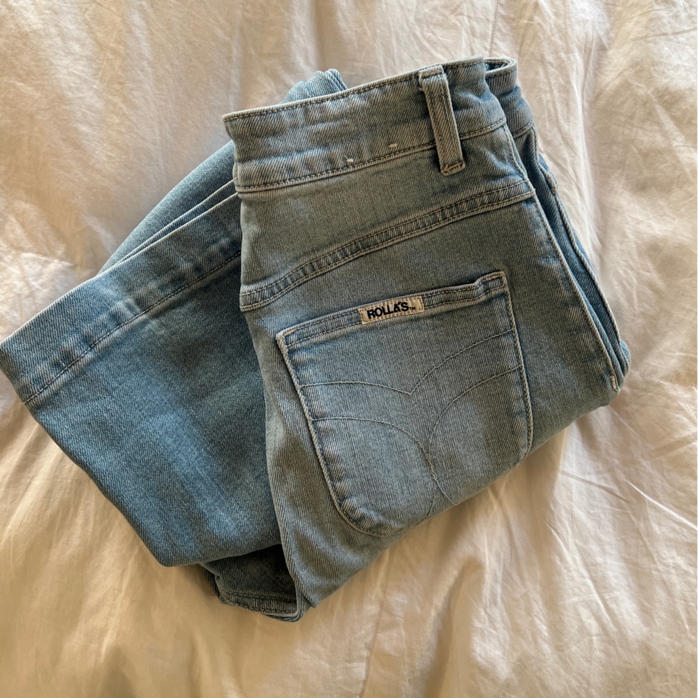 Rolla’s high rise wide leg Jeans